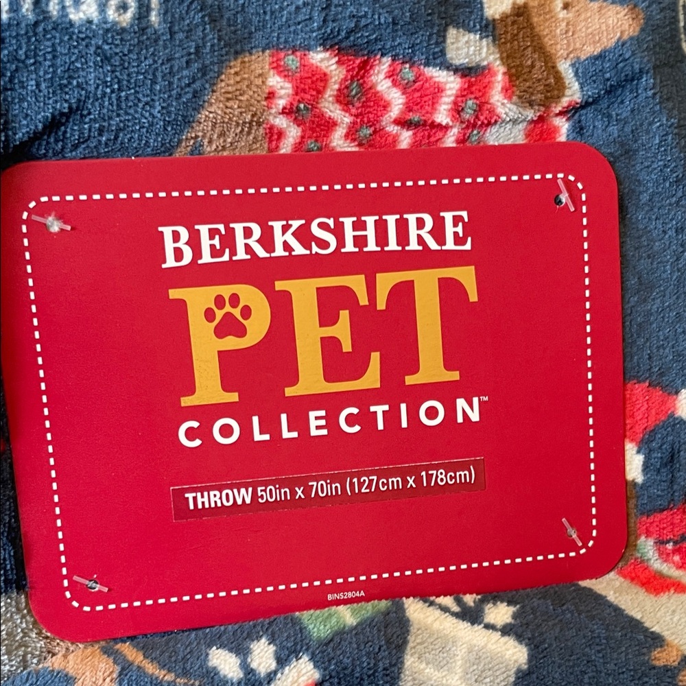 Dachshund themed Berkshire Pet Collection Festive Blue Blanket - Picture 2 of 8